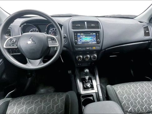Used 2025 Mitsubishi Outlander Sport AWD image 18