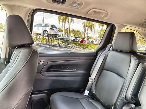 New 2026 Honda Odyssey EX-L image 13
