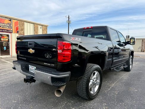 Used 2016 Chevrolet Silverado 2500 LTZ w/ Duramax Plus Package image 3