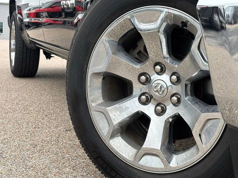 Used 2019 RAM 1500 Big Horn RWD image 2