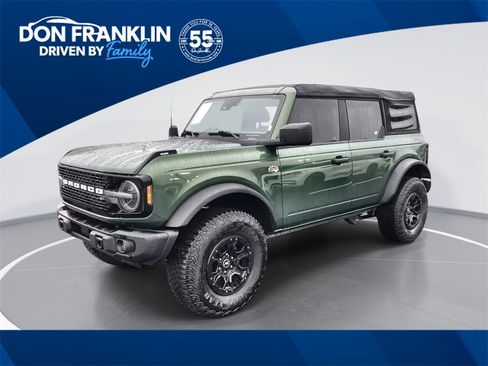 Used 2023 Ford Bronco Wildtrak image 1