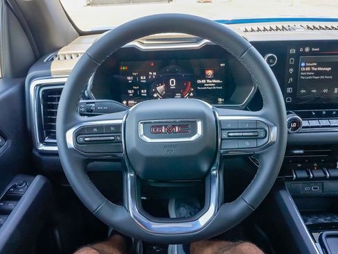 New 2026 GMC Canyon Elevation w/ Convenience Package image 30