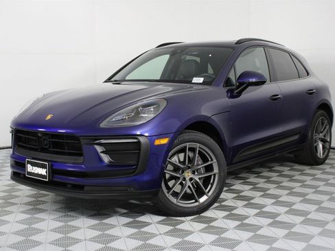 Used 2023 Porsche Macan image 35