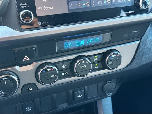 Used 2021 Toyota Tacoma SR5 image 22