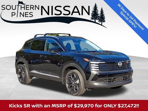 New 2026 Nissan Kicks SR w/ Cold Weather Package image 1