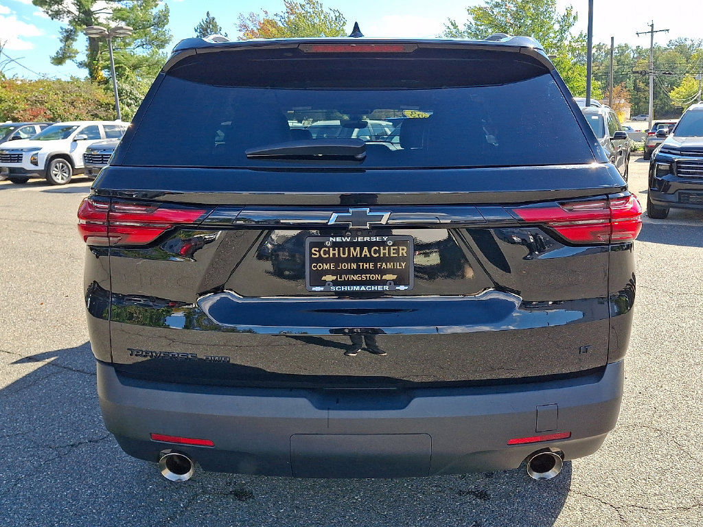 Certified 2023 Chevrolet Traverse LT w/ Midnight/Sport Edition AWD/4WD image 5