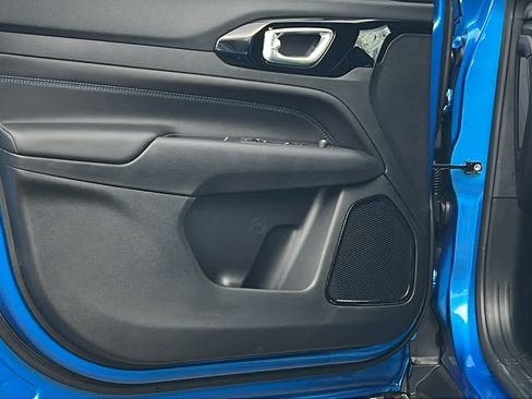 New 2026 Jeep Compass Latitude image 23