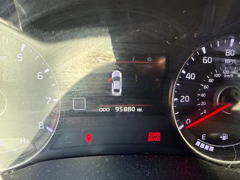 Used 2016 Kia Forte SX w/ SX Premium Technology Package FWD image 13