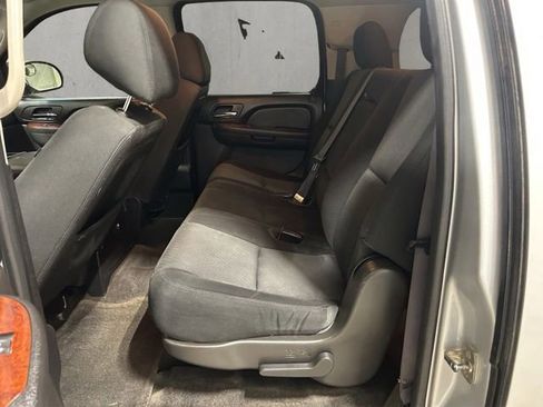 Used 2014 GMC Yukon XL SLE AWD/4WD image 21