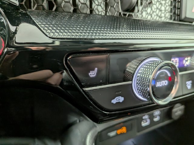 Used 2023 Honda CR-V EX-L image 8