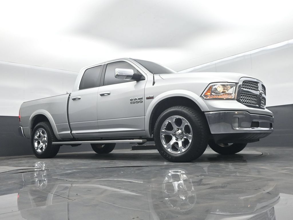 Used 2018 RAM 1500 Laramie RWD image 44