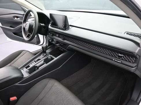 Used 2024 Honda Accord LX image 14