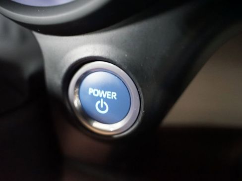 Used 2023 Toyota Sienna XLE FWD image 28