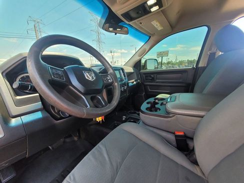 Used 2017 RAM 2500 Tradesman w/ Chrome Appearance Group AWD/4WD image 31
