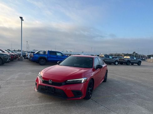 Used 2024 Honda Civic Sport image 7