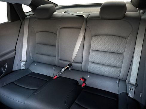 Used 2023 Chevrolet Malibu LT image 11