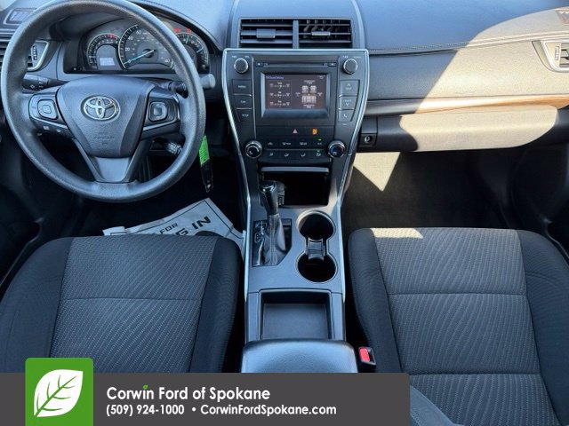 Used 2015 Toyota Camry LE FWD image 13