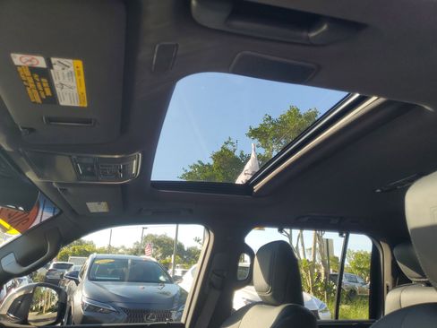 Used 2024 Lexus LX 600 F Sport image 23