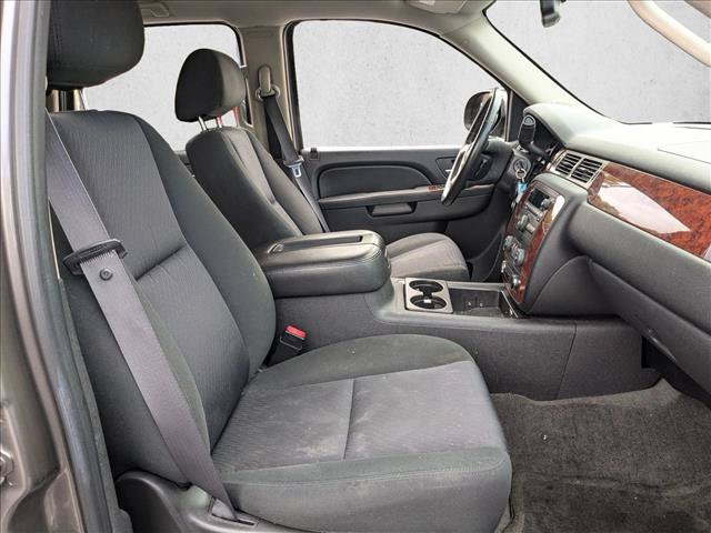 Used 2011 Chevrolet Tahoe LS w/ Convenience Package RWD image 17