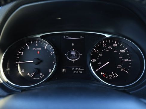 Used 2014 Nissan Rogue SL image 12