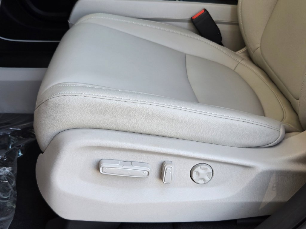 New 2026 Honda Odyssey EX-L image 14
