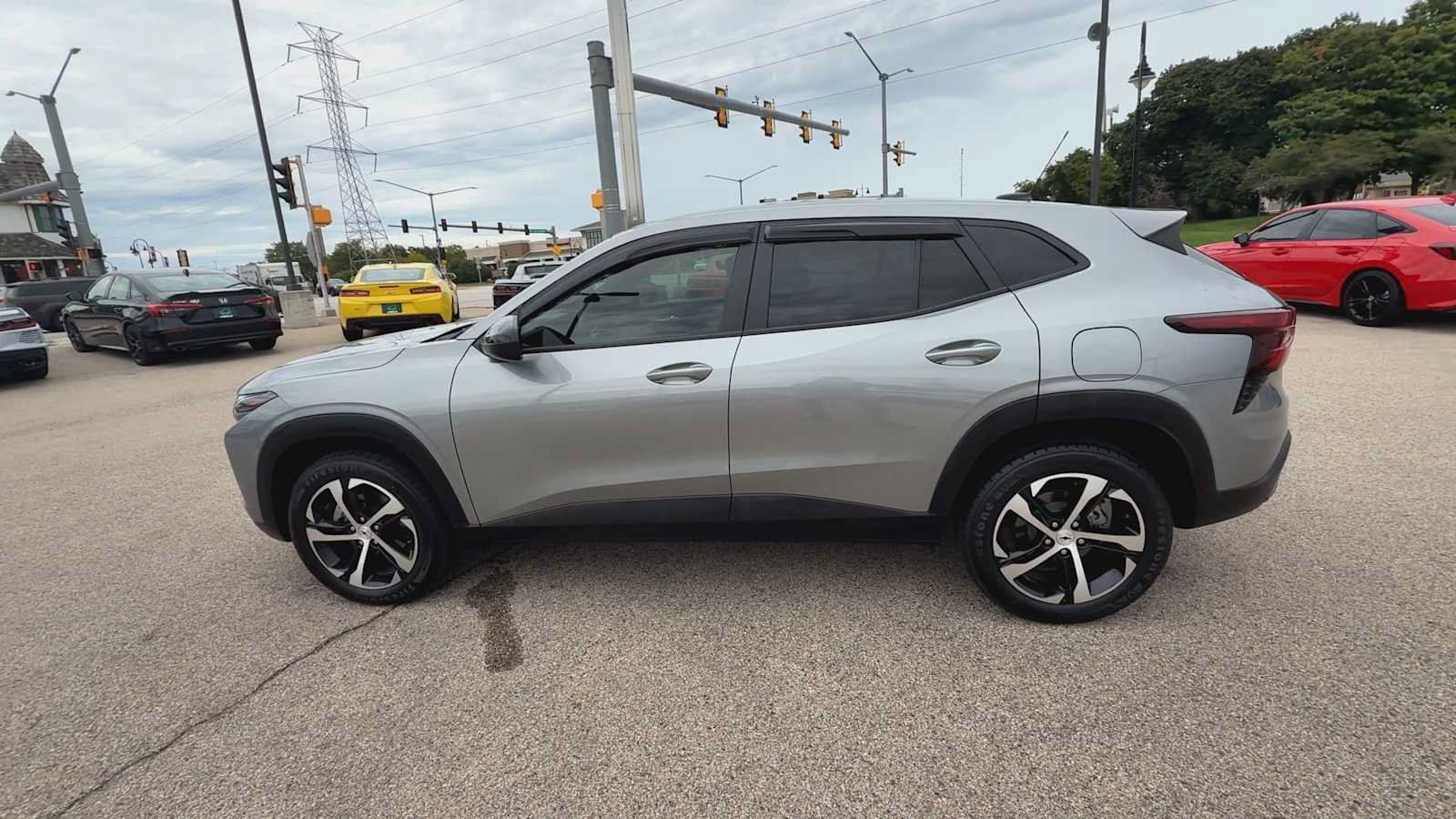 Certified 2024 Chevrolet Trax RS w/ Driver Confidence Package FWD image 5