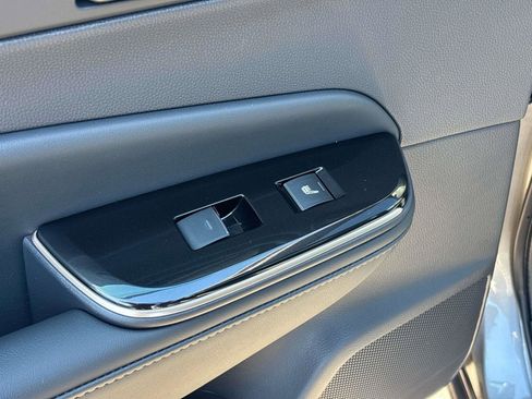 New 2026 Toyota Crown Limited image 6