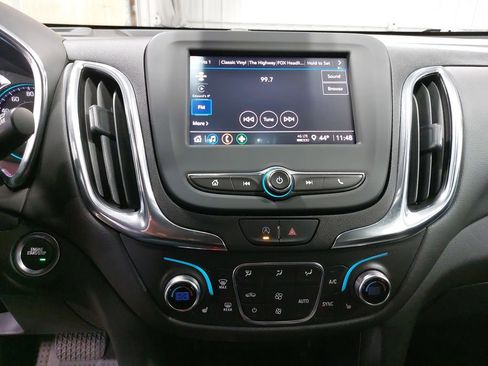 Used 2023 Chevrolet Equinox LT image 20