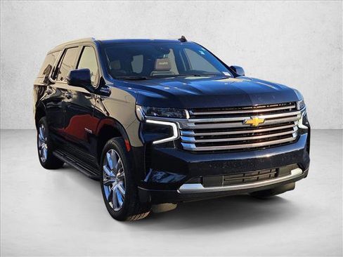 Used 2023 Chevrolet Tahoe High Country RWD image 3