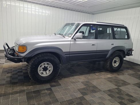 Used 1991 Toyota Land Cruiser 4D SUV image 8