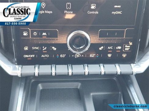 Used 2025 GMC Acadia Elevation image 19