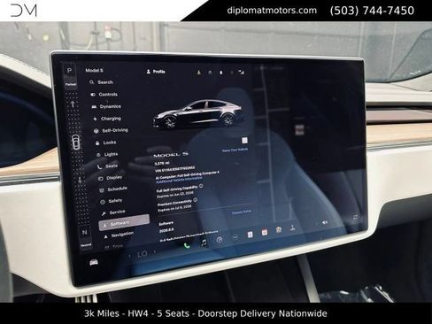 Used 2026 Tesla Model S AWD/4WD image 32