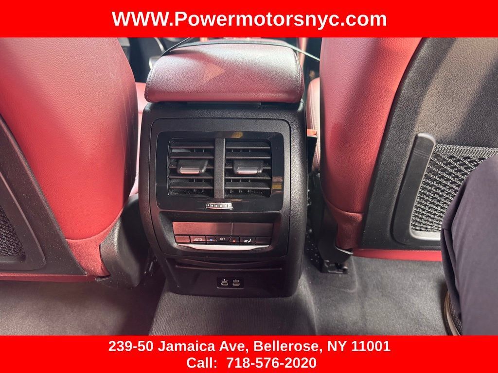 Used 2021 BMW X4 xDrive30i w/ M Sport Package AWD/4WD image 30