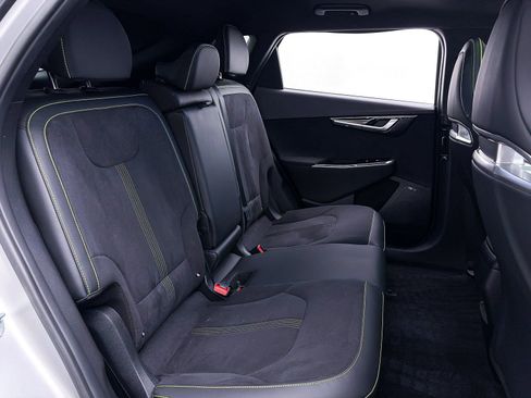 Used 2023 Kia EV6 GT image 42
