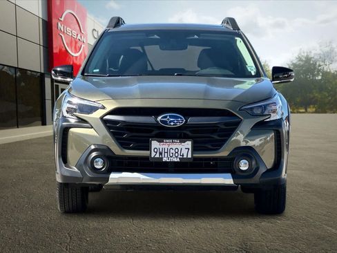 Used 2025 Subaru Outback Limited w/ Popular Package #2 AWD/4WD image 11