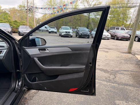 Used 2019 Hyundai Sonata SE image 23