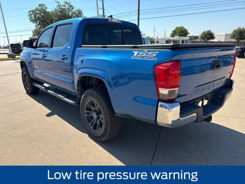 Used 2016 Toyota Tacoma SR5 w/ Towing Package RWD image 5