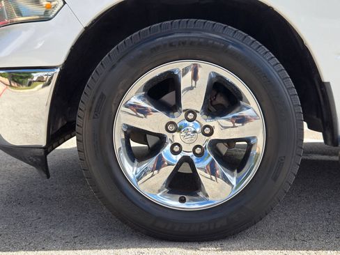 Used 2015 RAM 1500 Lone Star RWD image 31