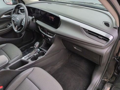 Used 2025 Buick Encore GX Preferred image 25