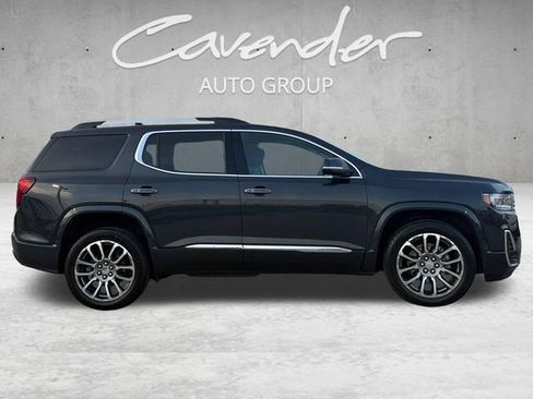 Used 2021 GMC Acadia Denali w/ Denali Technology Package image 17