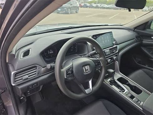 Used 2021 Honda Accord LX image 2