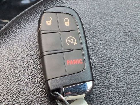 Used 2024 Jeep Compass Limited AWD/4WD image 27