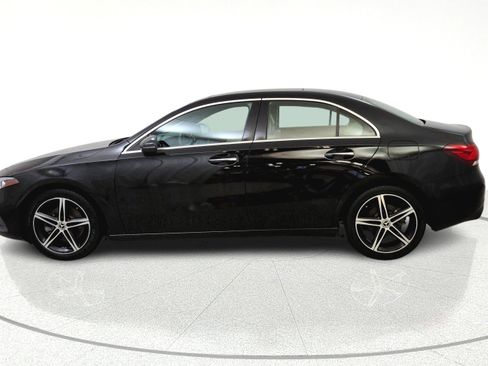 Used 2021 Mercedes-Benz A 220 4MATIC w/ Premium Package image 5