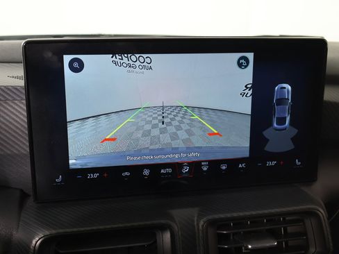 Used 2025 Ford Mustang Coupe image 6