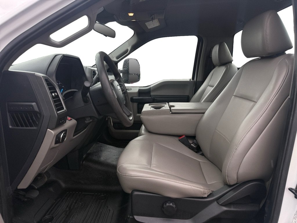 Used 2022 Ford F350 XL w/ Power Equipment Group RWD image 11