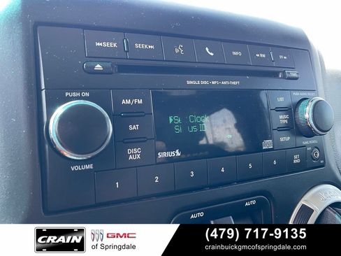 Used 2013 Jeep Wrangler Unlimited Sahara w/ Connectivity Group AWD/4WD image 17