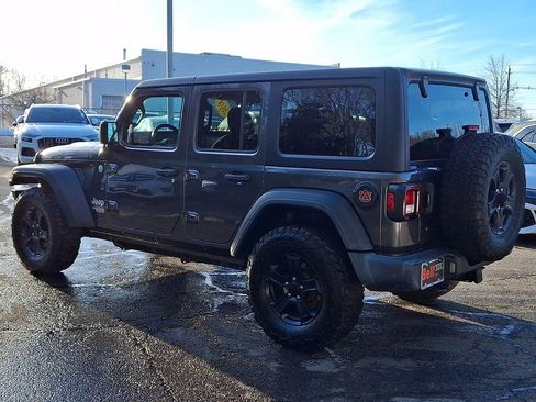 Used 2018 Jeep Wrangler Unlimited Sport S image 11