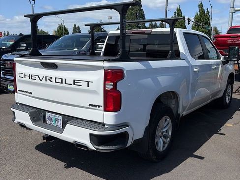 Used 2022 Chevrolet Silverado 1500 RST w/ Convenience Package II AWD/4WD image 3