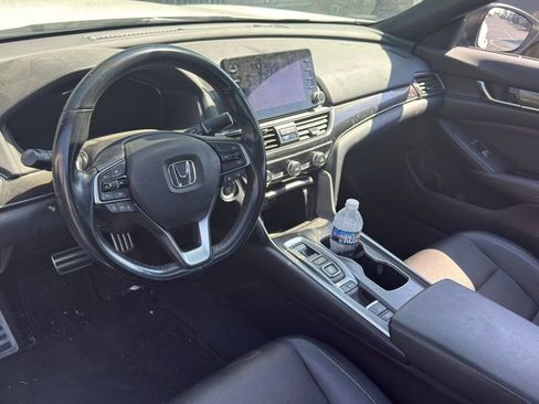 Used 2021 Honda Accord Sport image 8