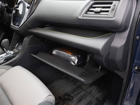 Used 2024 Subaru Ascent Onyx Edition image 29